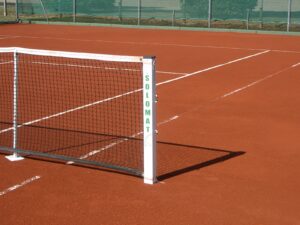 tennis terre artificielle evreux (27) Terrain de tennis en terre battue.